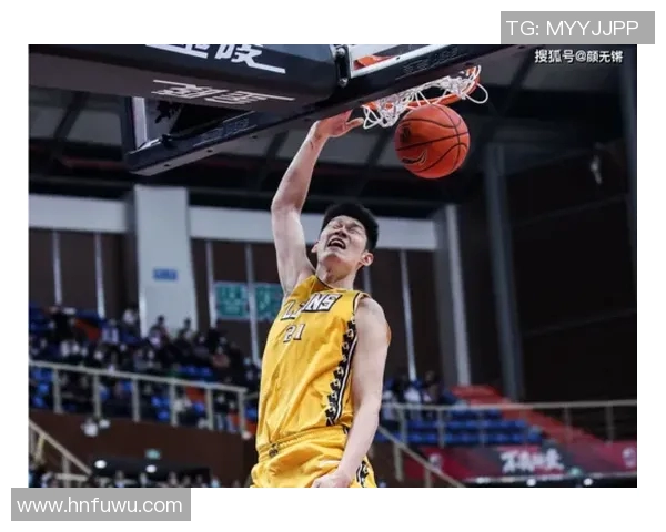 胡金秋：从青涩新星到CBA赛场的领军人物，见证篮球梦想的成长之路