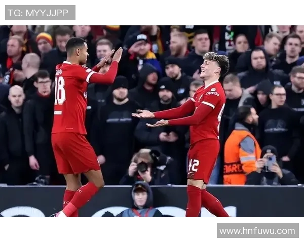 0910赛季曼联与利物浦经典对决回顾与战术分析 0910赛季曼联与利物浦经典对决回顾与战术分析